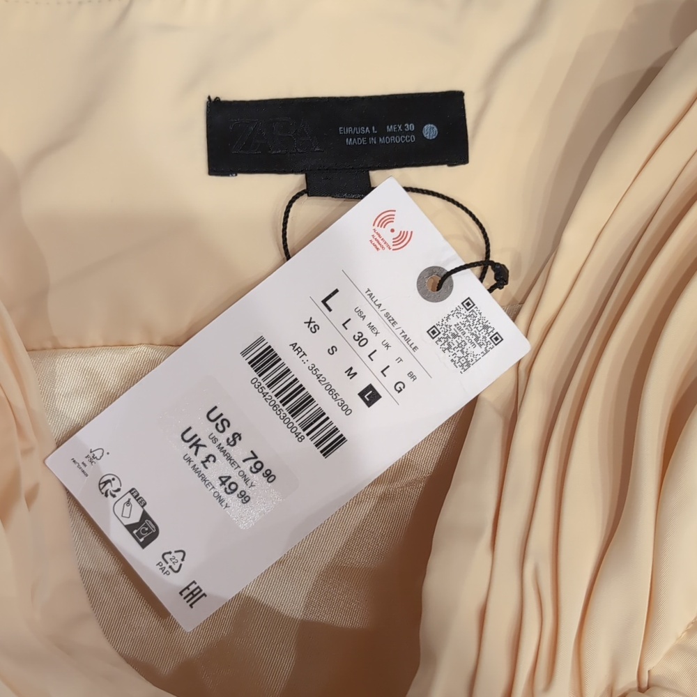 Zara Voluminous Bubble Skirt - Picture 15 of 16